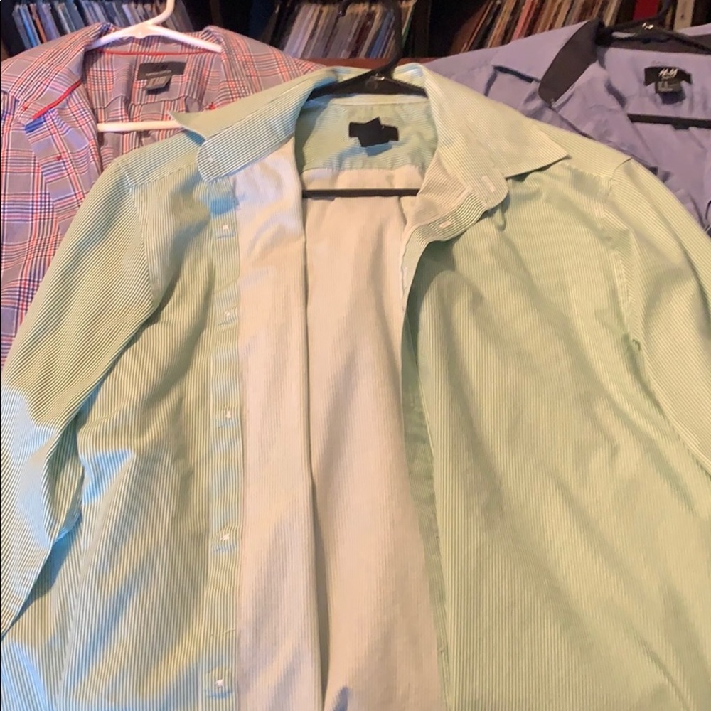 Lot of 3 H&M men’s dress shirts (size M)